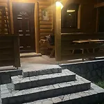 Arden House - Mountain Escape With Pool