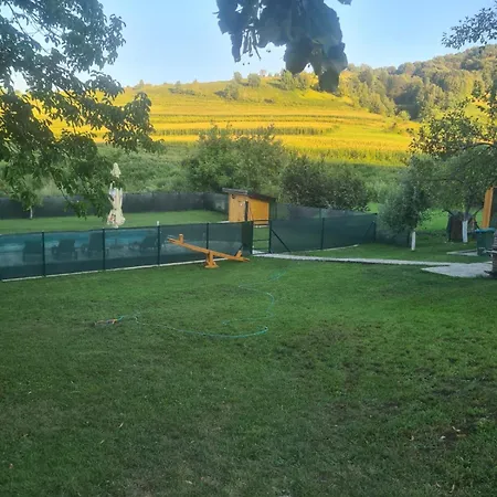 Arden House - Mountain Escape With Pool Сasa de vacaciones Mali Radic