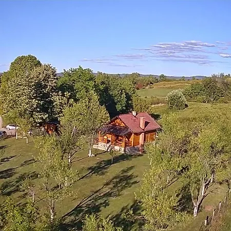 Arden House - Mountain Escape With Pool Nyaraló