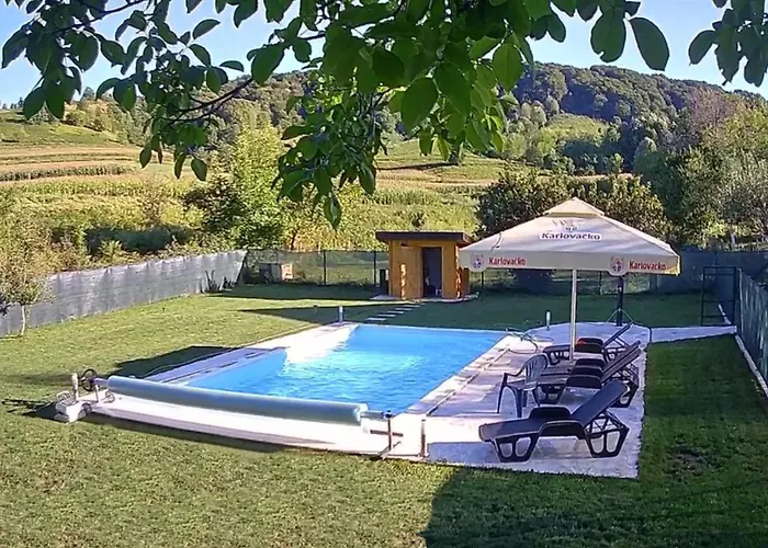 Arden House - Mountain Escape With Pool Nyaraló *